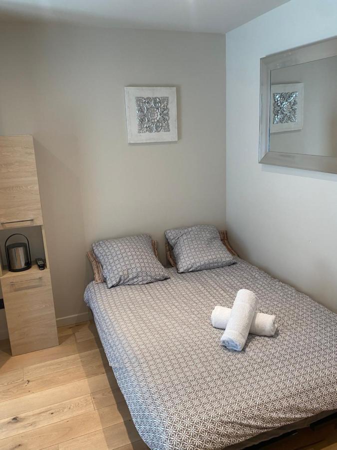 Studio Equipe En Rez De Jardin 빌뢰르반 외부 사진